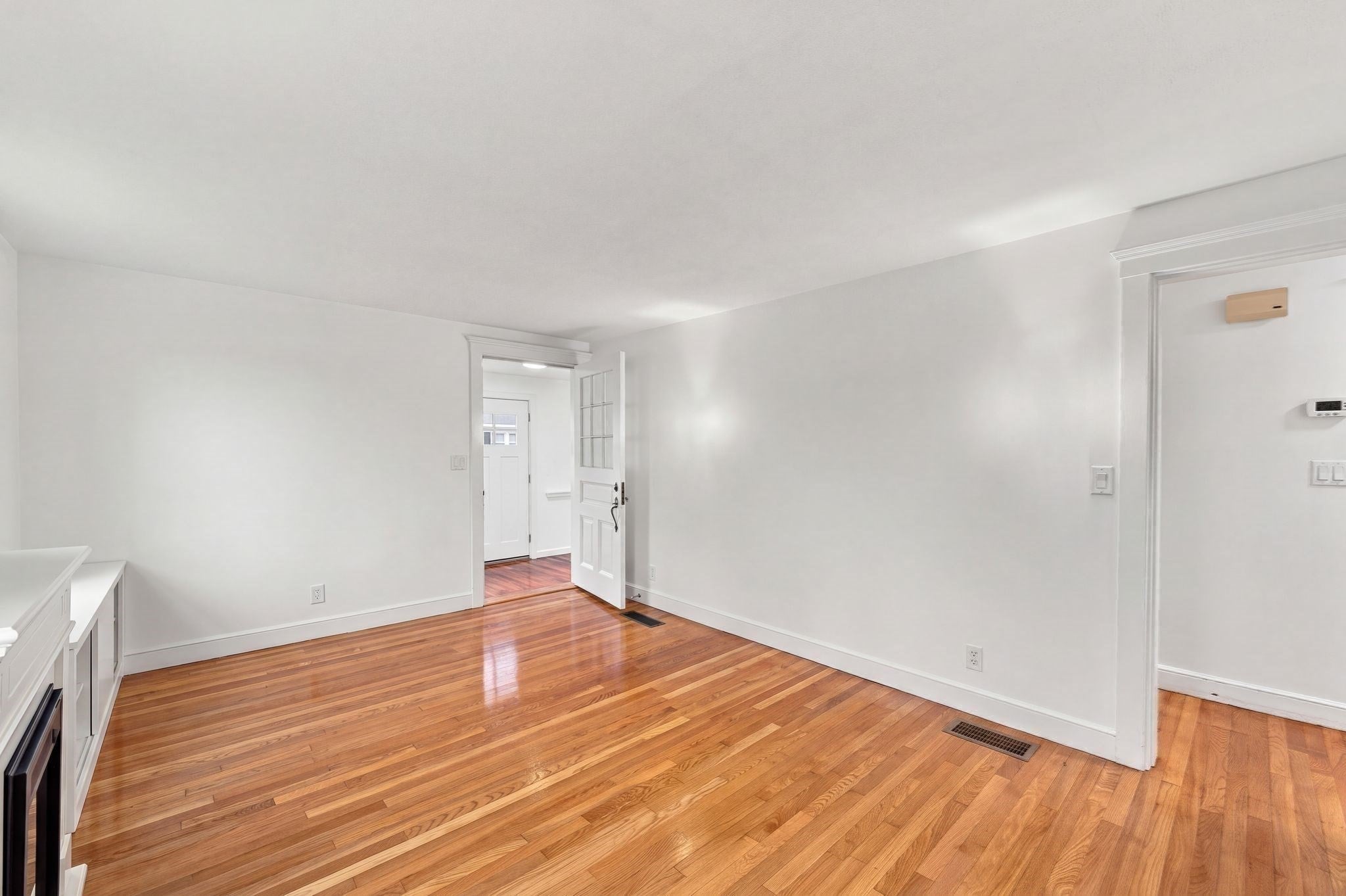 6 Norfolk Ave, Peabody, MA, 6 Norfolk Ave, Peabody, MA Photo #10