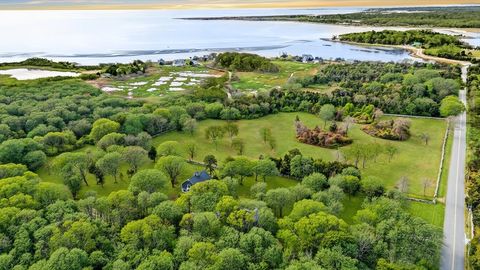 158 Little River Rd Dartmouth MA 02748