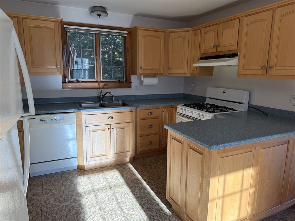 158 Little River Rd