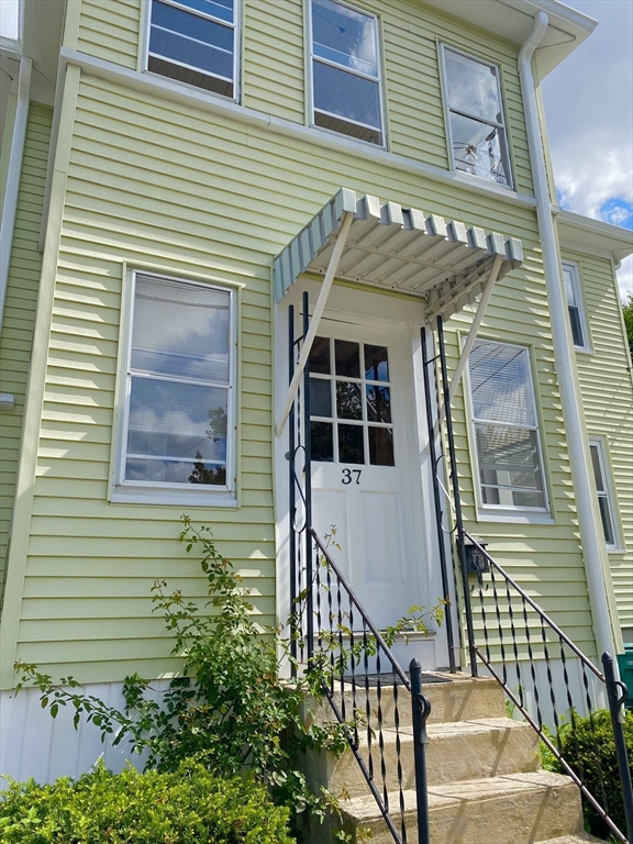 37 Walnut St 1