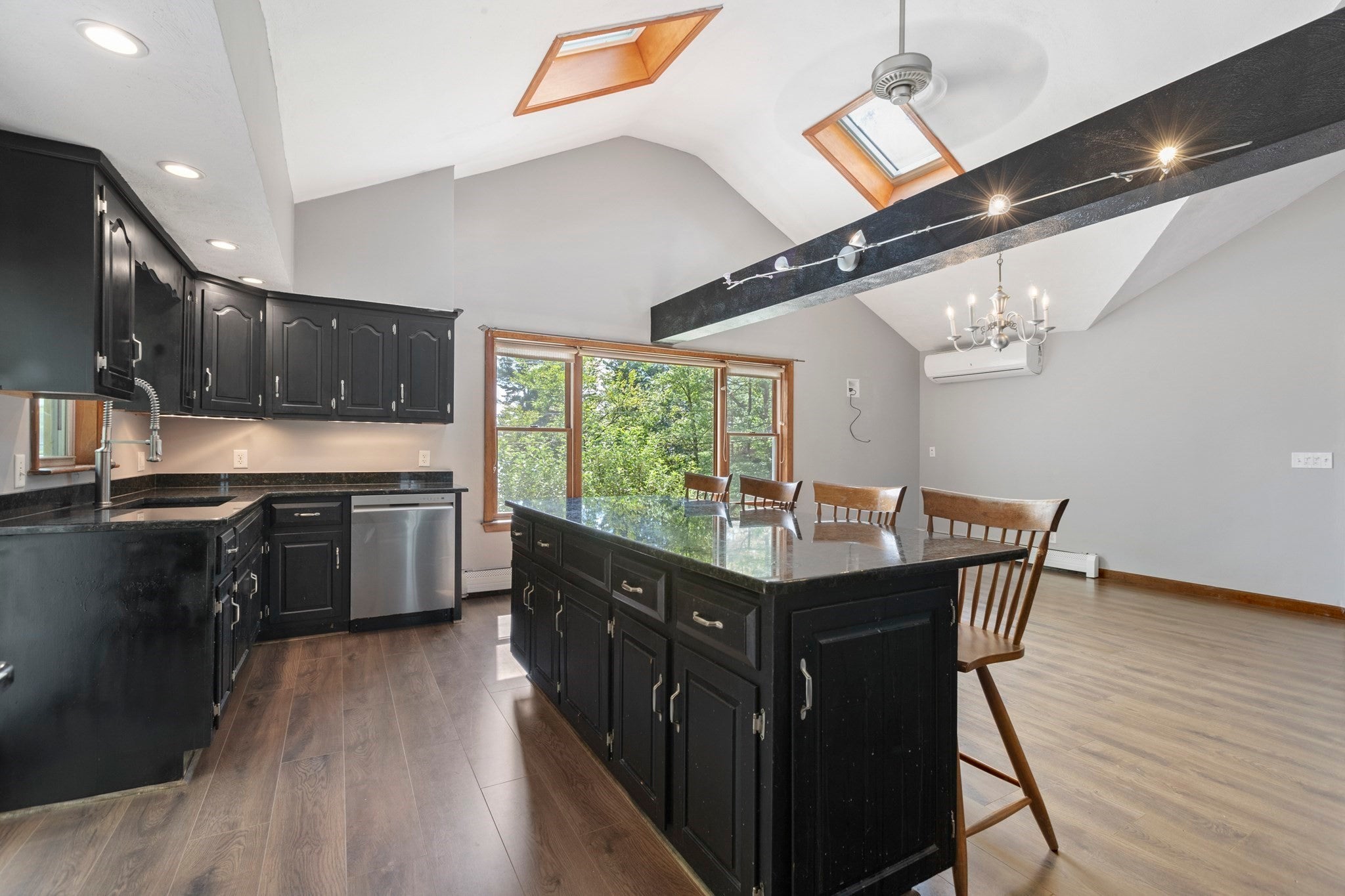 48 Davis Rd, Millbury, MA, 48 Davis Rd, Millbury, MA Photo #11