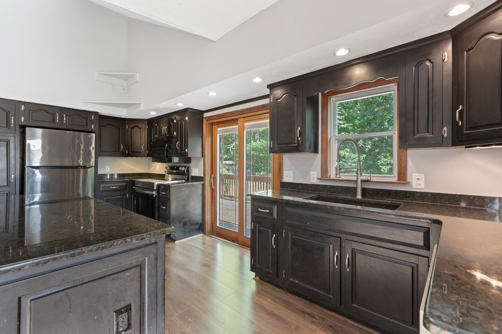 48 Davis Rd, Millbury, MA, 48 Davis Rd, Millbury, MA Photo #12