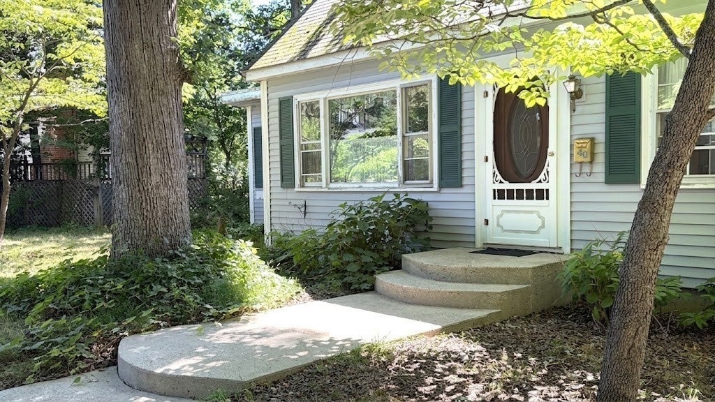40 Oak St, Bellingham, MA, 40 Oak St, Bellingham, MA Photo #1