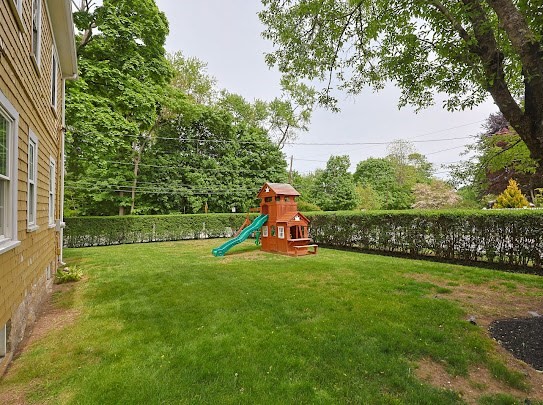 37 Cushing Rd
