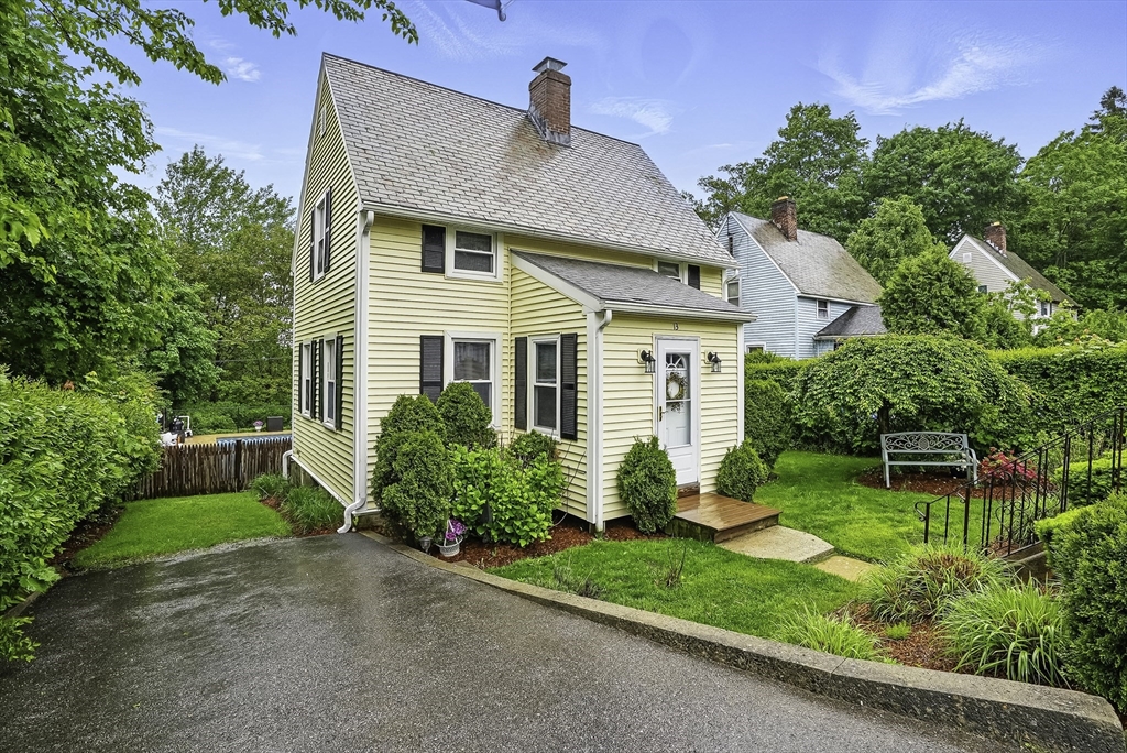13 Delaval Rd