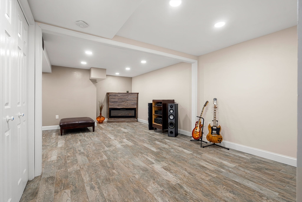 27 Woodland Park Dr 27