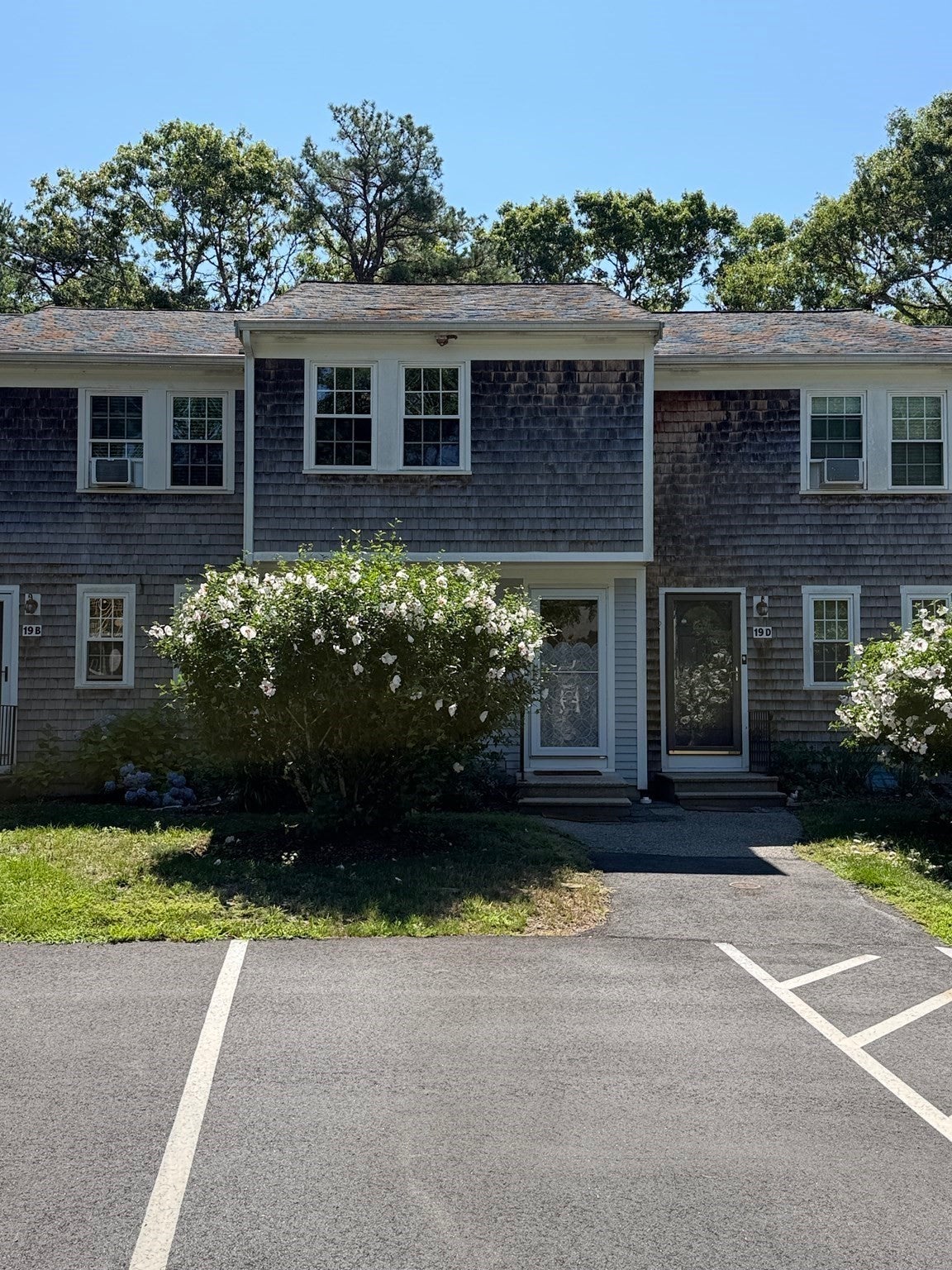 300 Falmouth Rd 19C - Photo 4