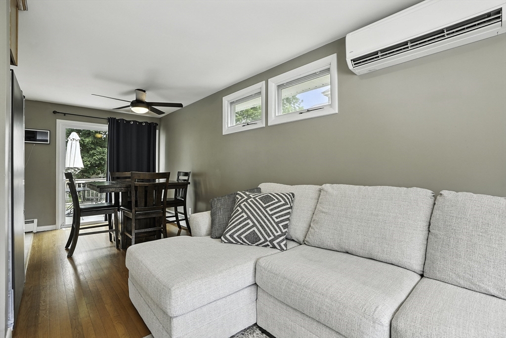 28 Kenwood Ave