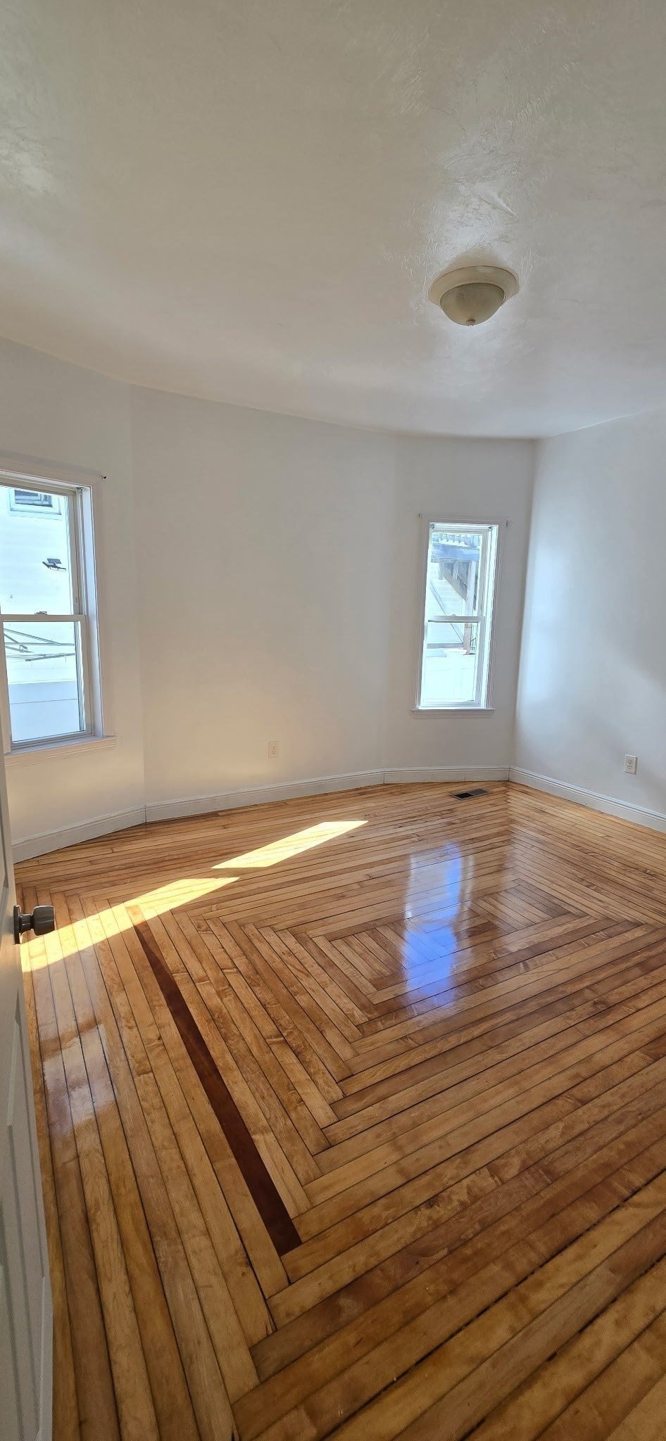 376 Ferry St, Everett, MA, 376 Ferry St, Everett, MA Photo #6