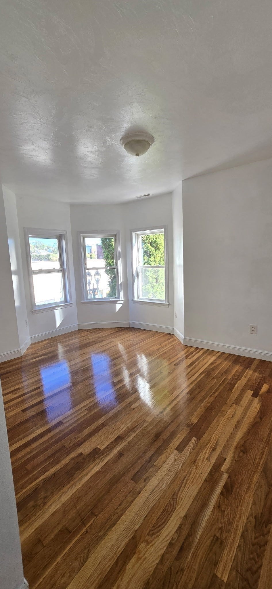 376 Ferry St, Everett, MA, 376 Ferry St, Everett, MA Photo #17