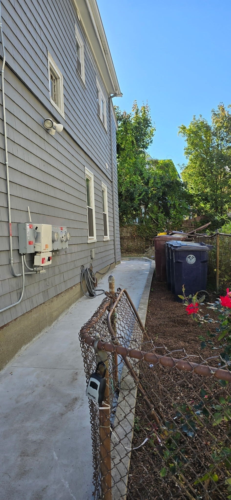 376 Ferry St, Everett, MA, 376 Ferry St, Everett, MA Photo #4