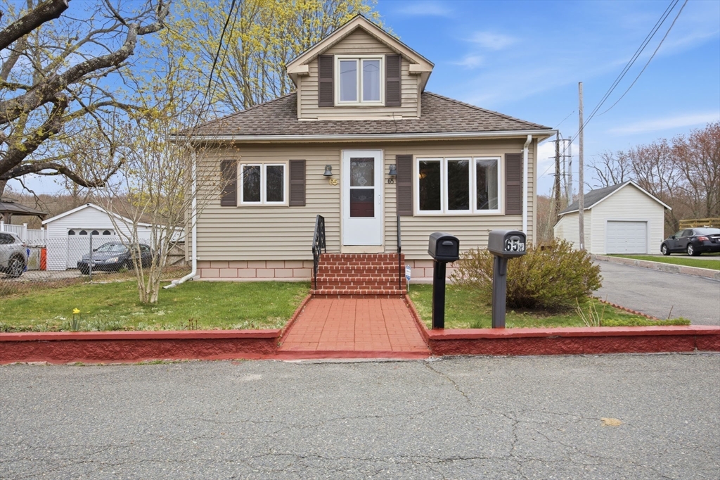 65 & 65R Williams Avenue