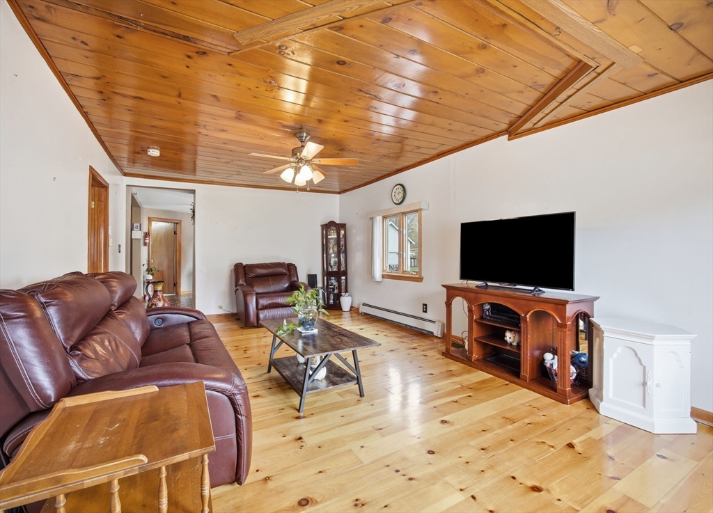 65 & 65R Williams Avenue