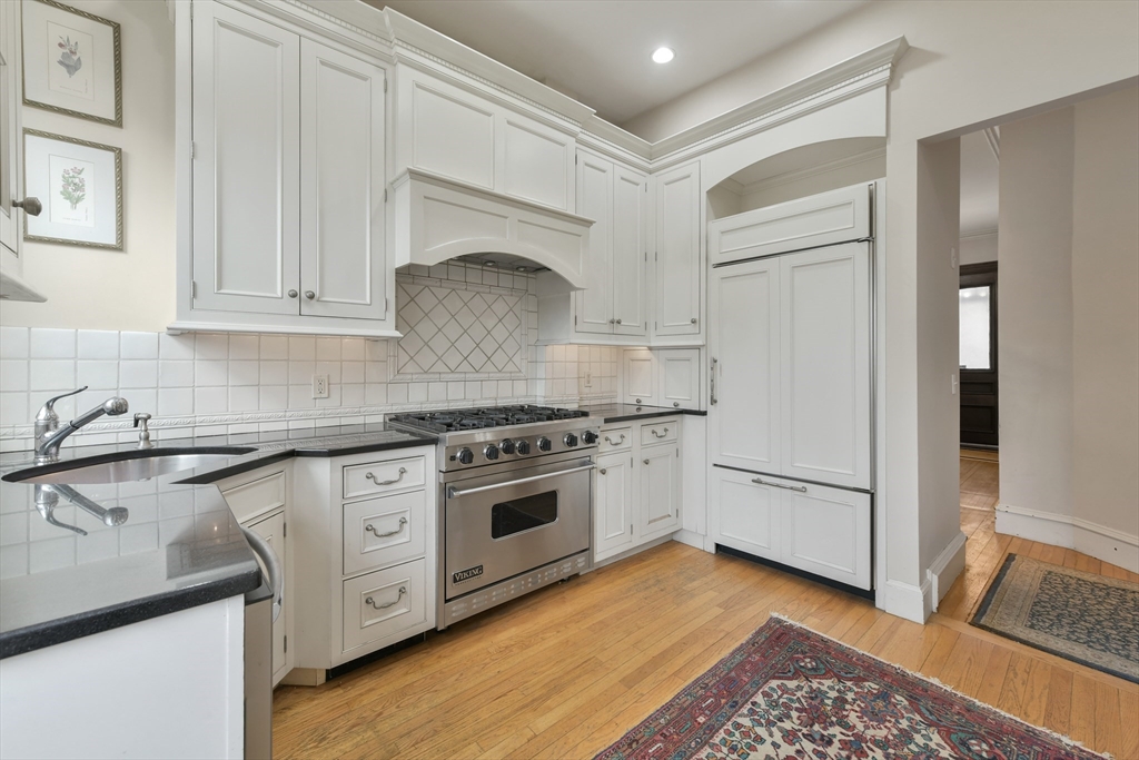 317 K St