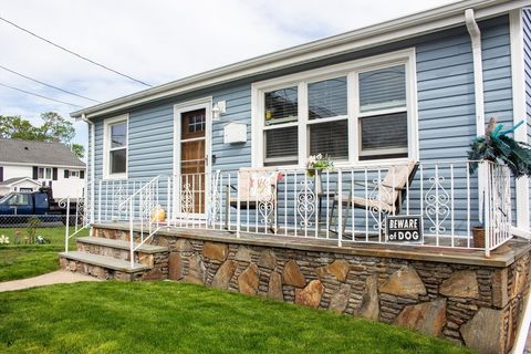59 Norman St New Bedford MA 02744