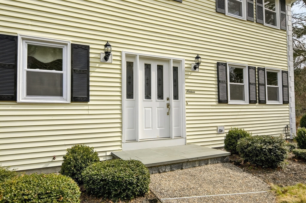 16 Eastmount Road