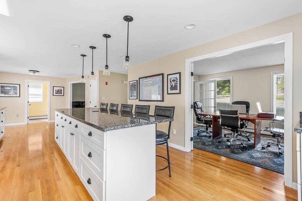 2 Cherry Tree Ln