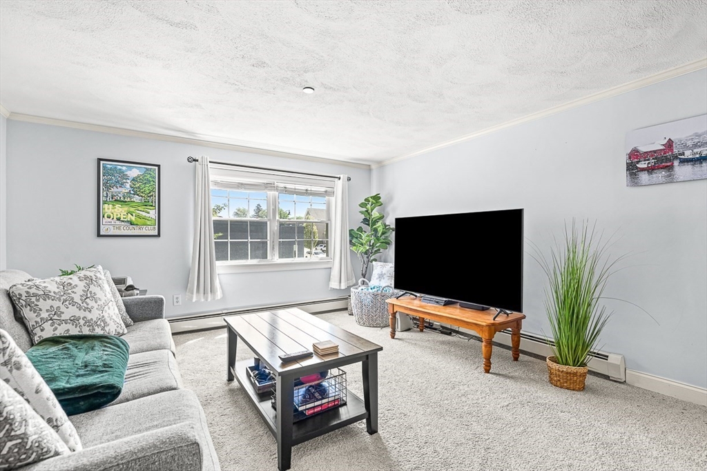 31 Elliott St 2B