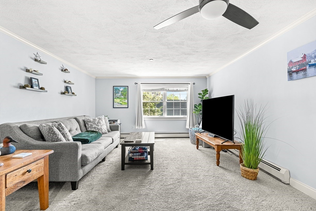 31 Elliott St 2B
