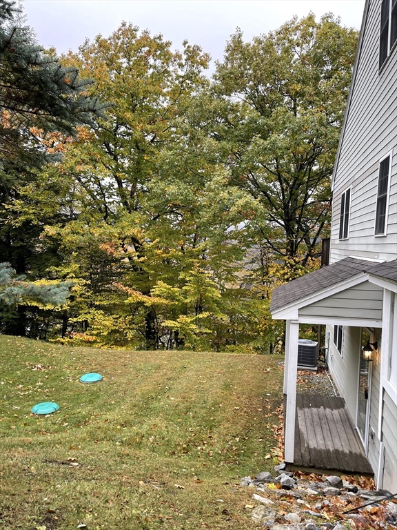 9201 Mountainside Dr 9201
