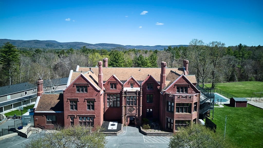 349 Old Stockbridge Rd, Lenox, MA, 349 Old Stockbridge Rd, Lenox, MA Photo #3