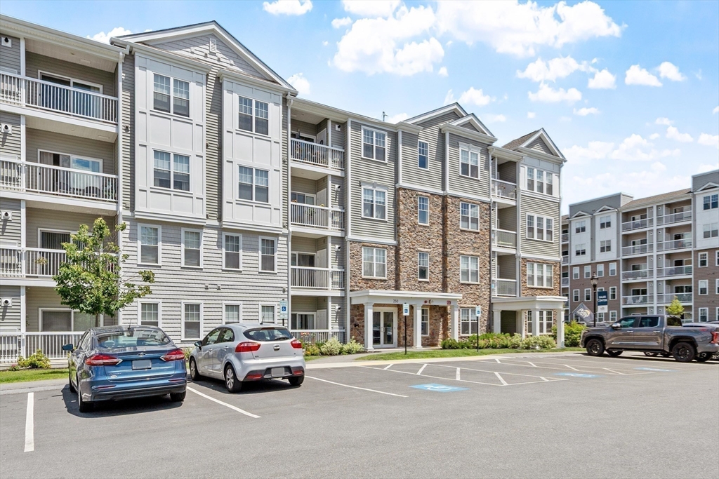 250 Martins Landing 409