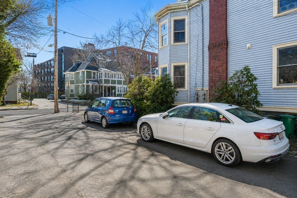 7 Russell Street #2, Cambridge, MA Photo #12