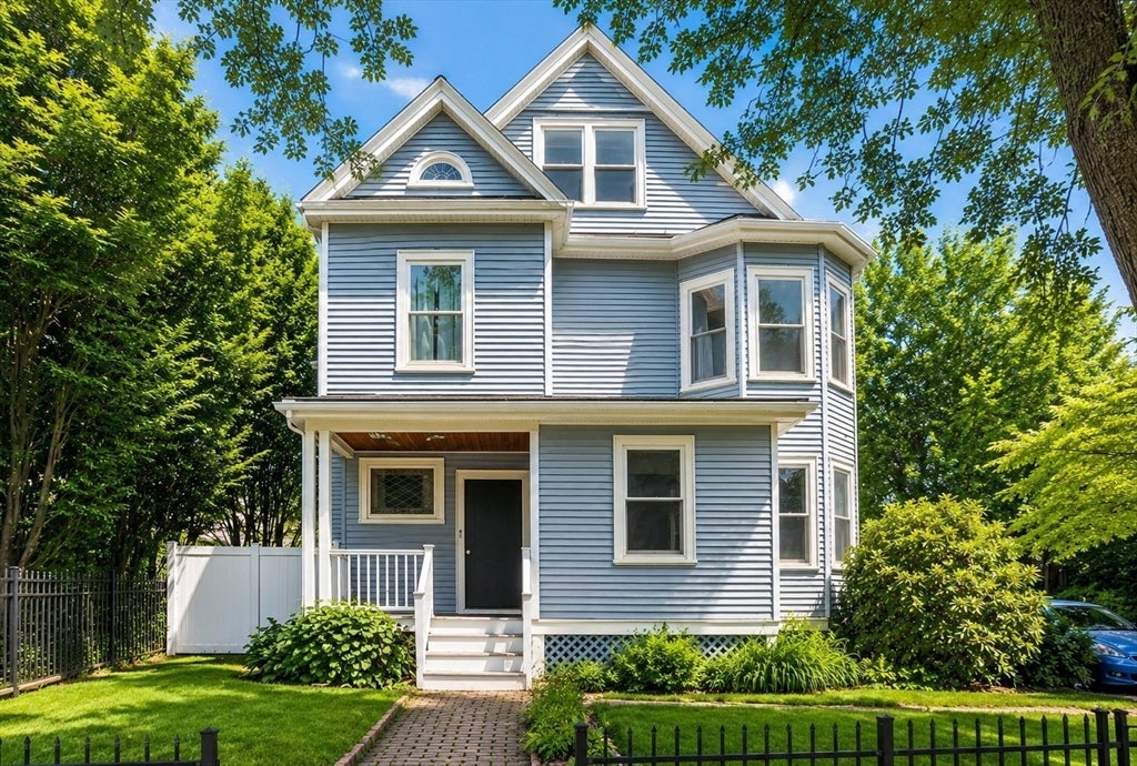 7 Russell Street #2, Cambridge, MA Photo #1