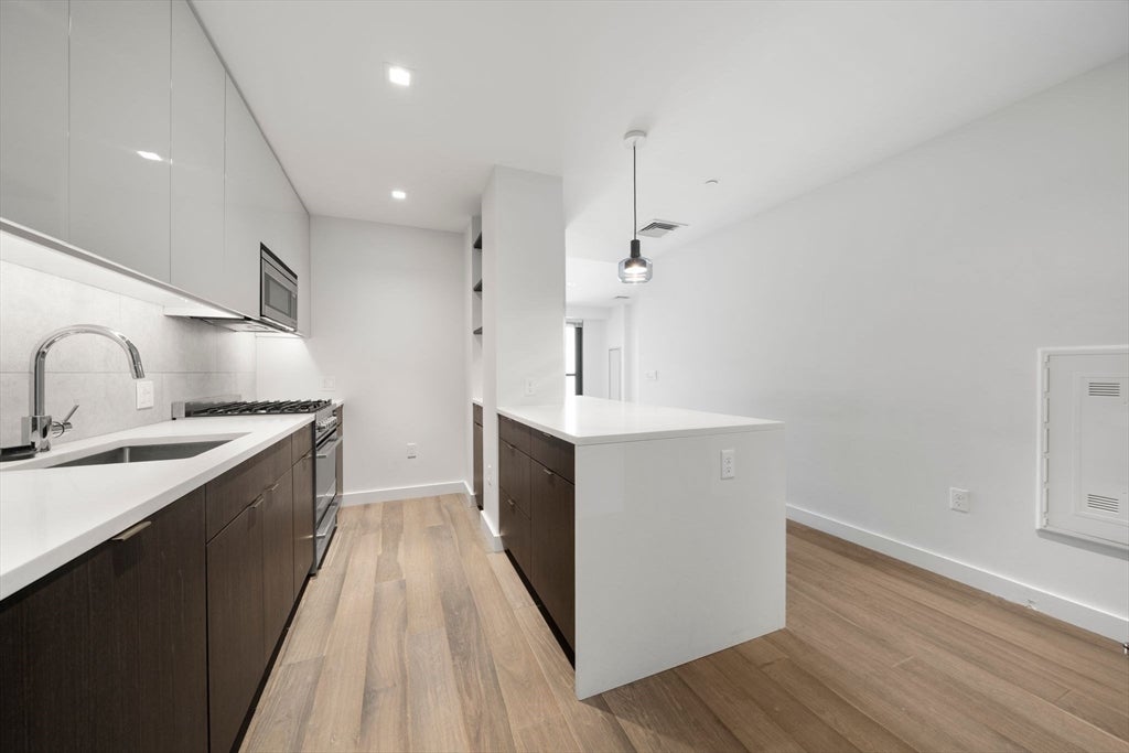 375 Canal St #716, Somerville, MA Photo #6