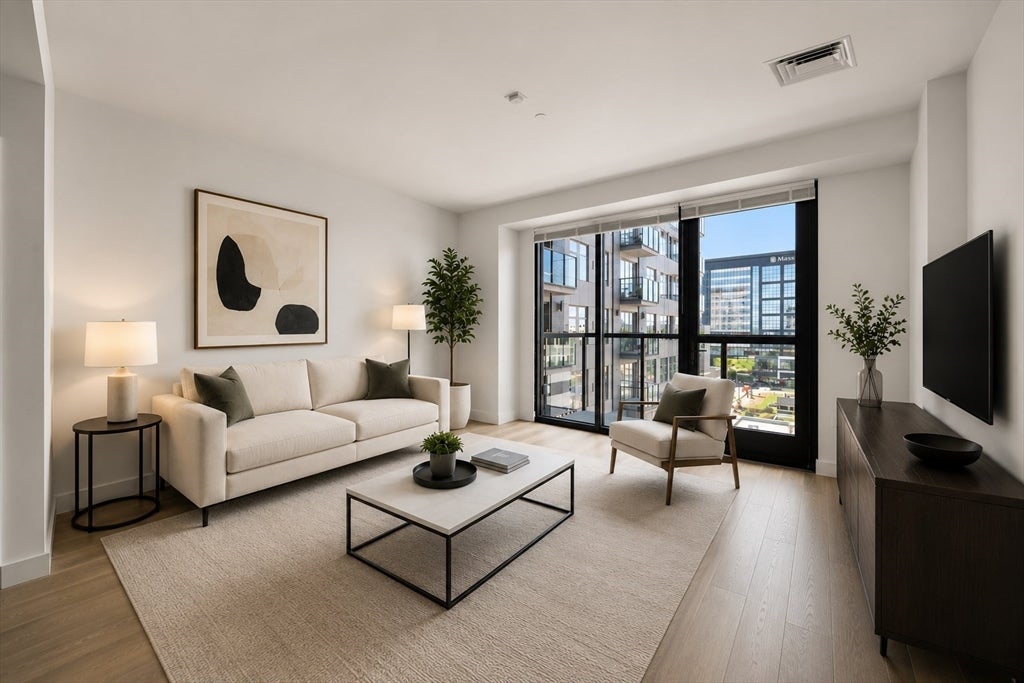 375 Canal St #716, Somerville, MA Photo #1
