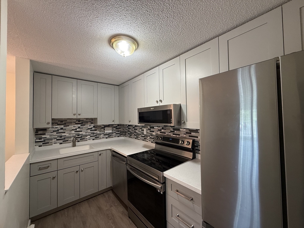 200 Manning St 19C