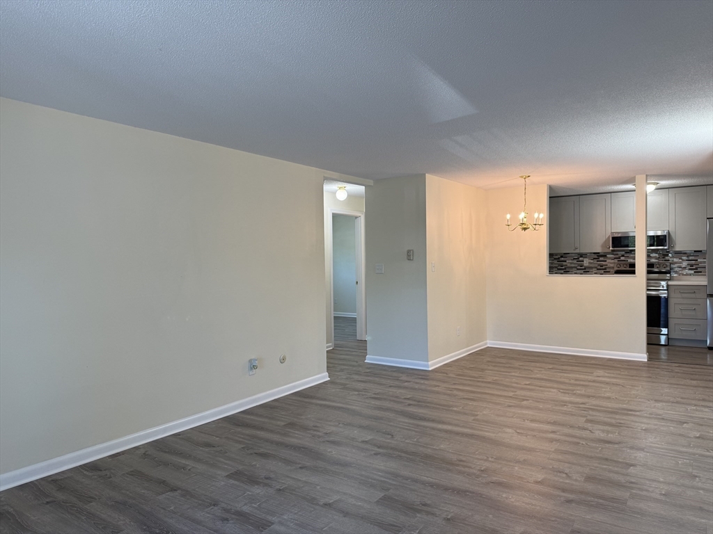 200 Manning St 19C