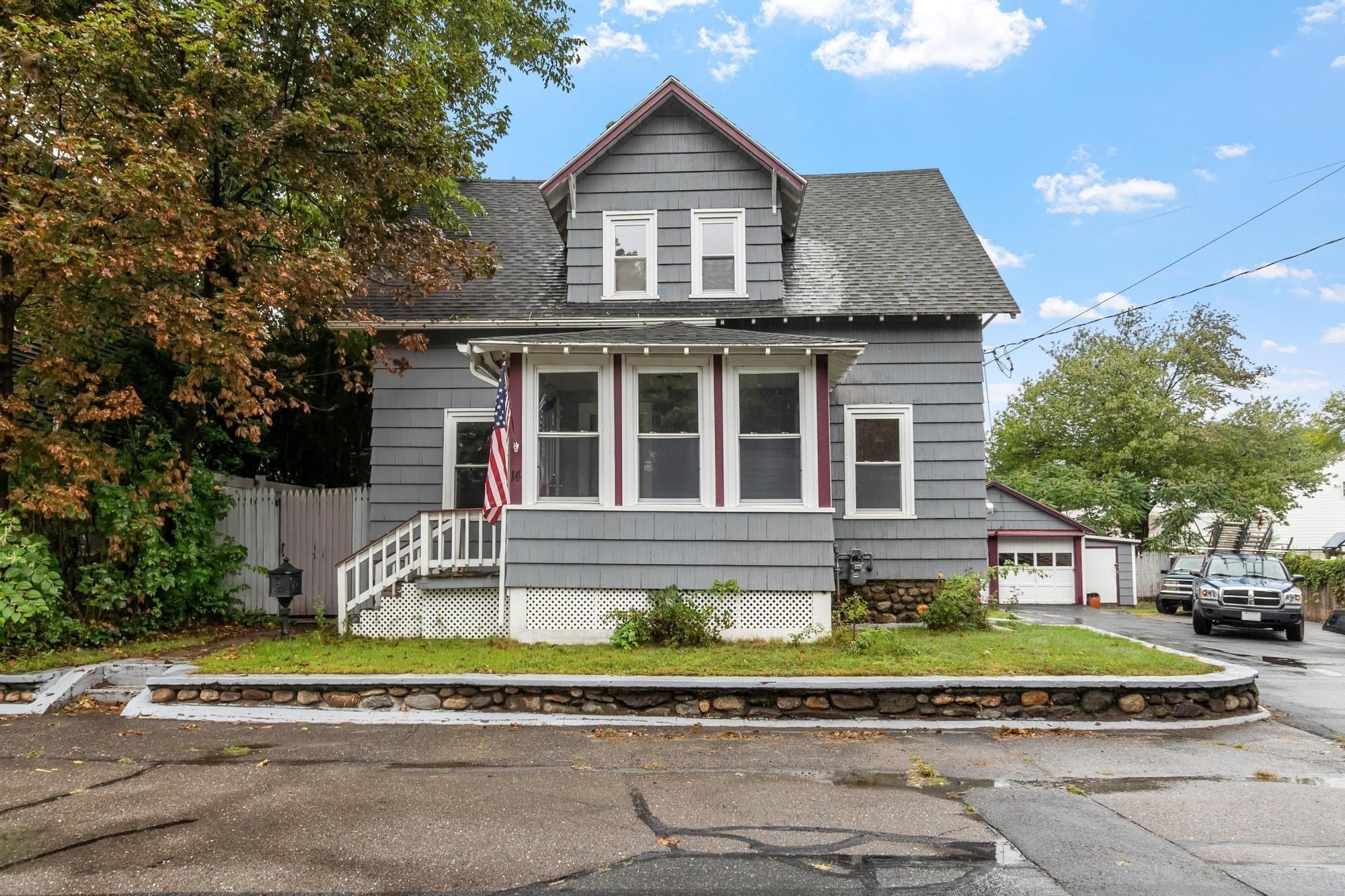 14 Rockdale Ave