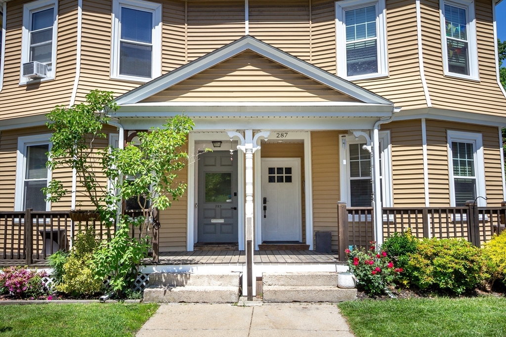 287 Walnut Ave