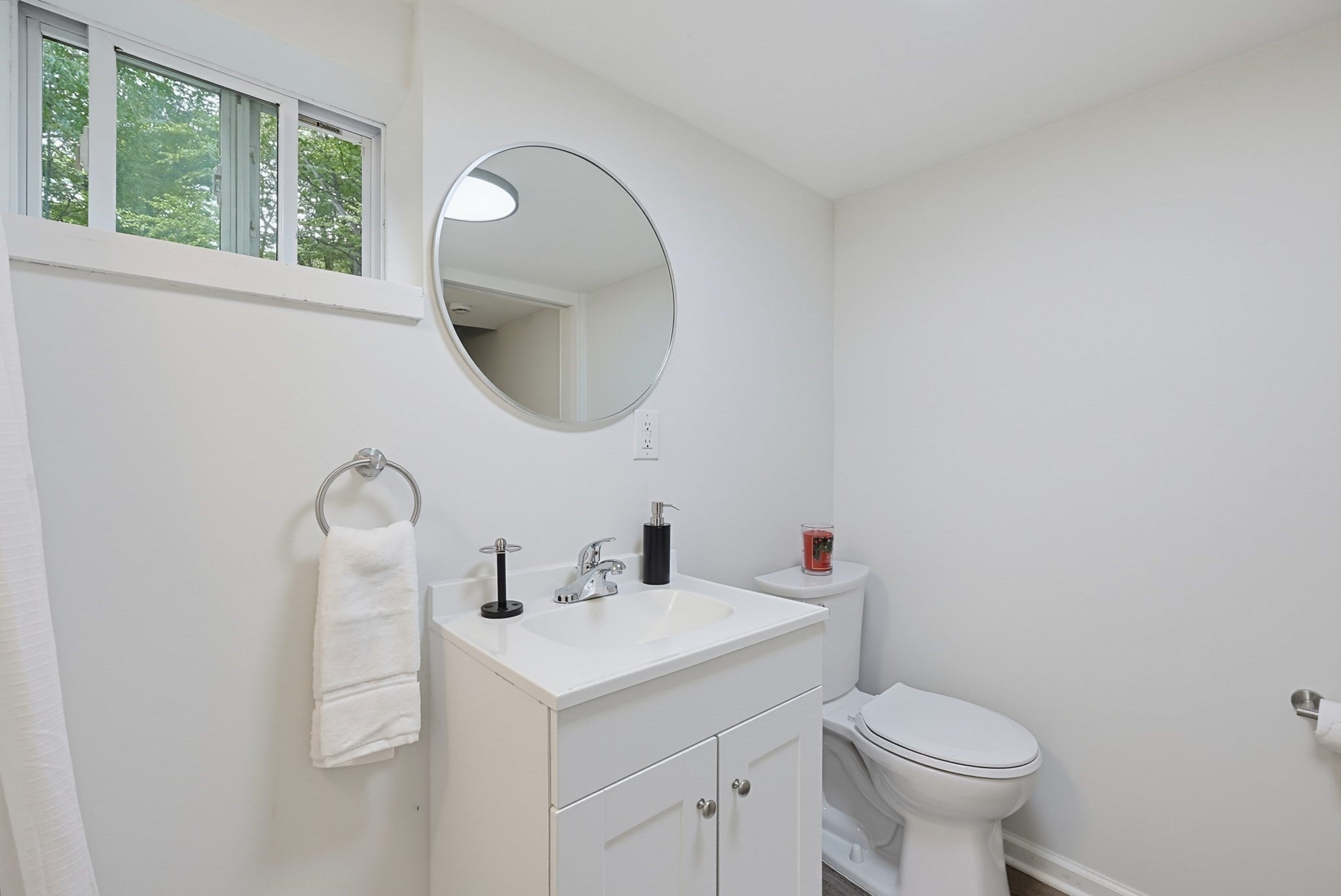 15 Yale Rd, Hopkinton, MA, 15 Yale Rd, Hopkinton, MA Photo #17