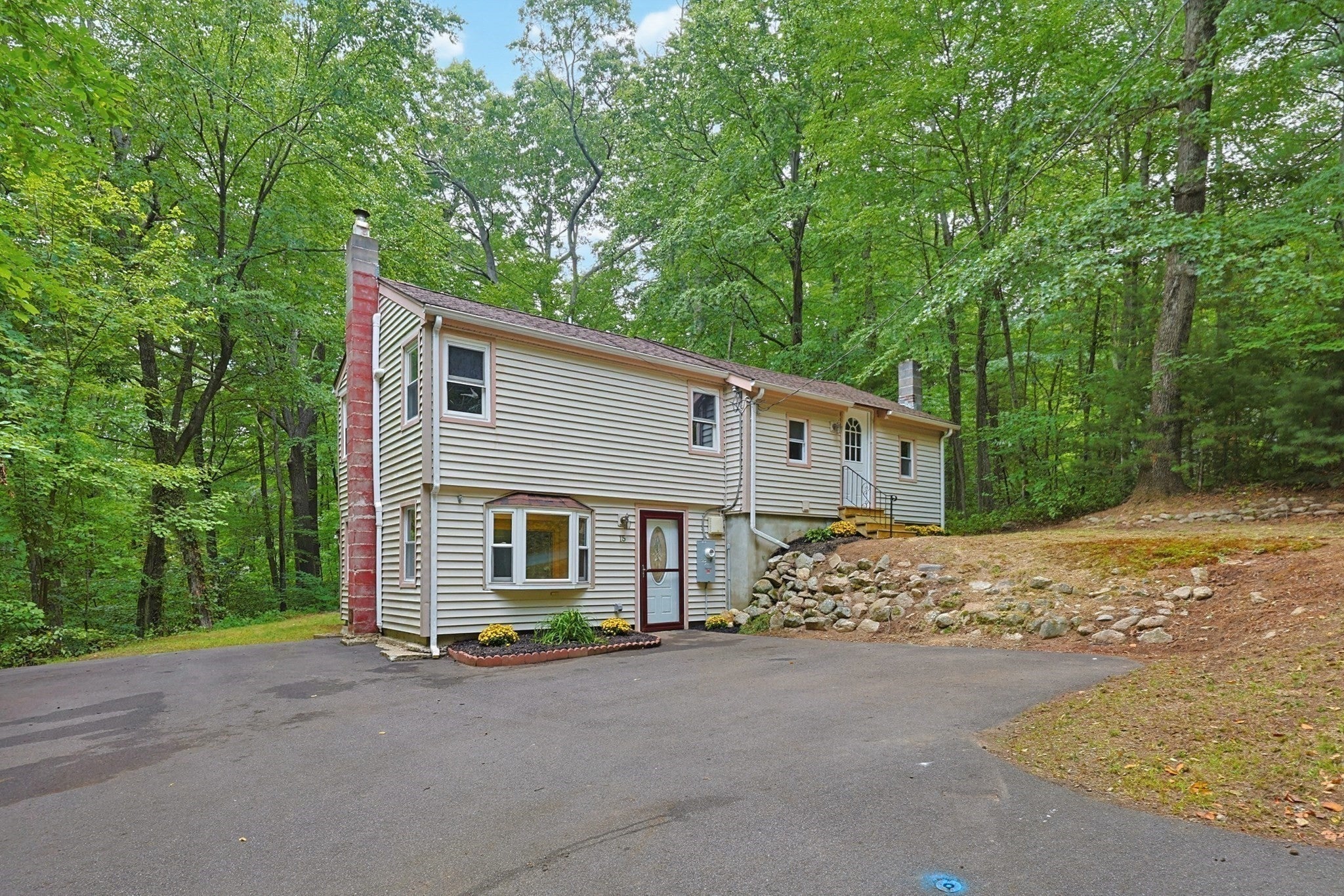 15 Yale Rd, Hopkinton, MA, 15 Yale Rd, Hopkinton, MA Photo #9