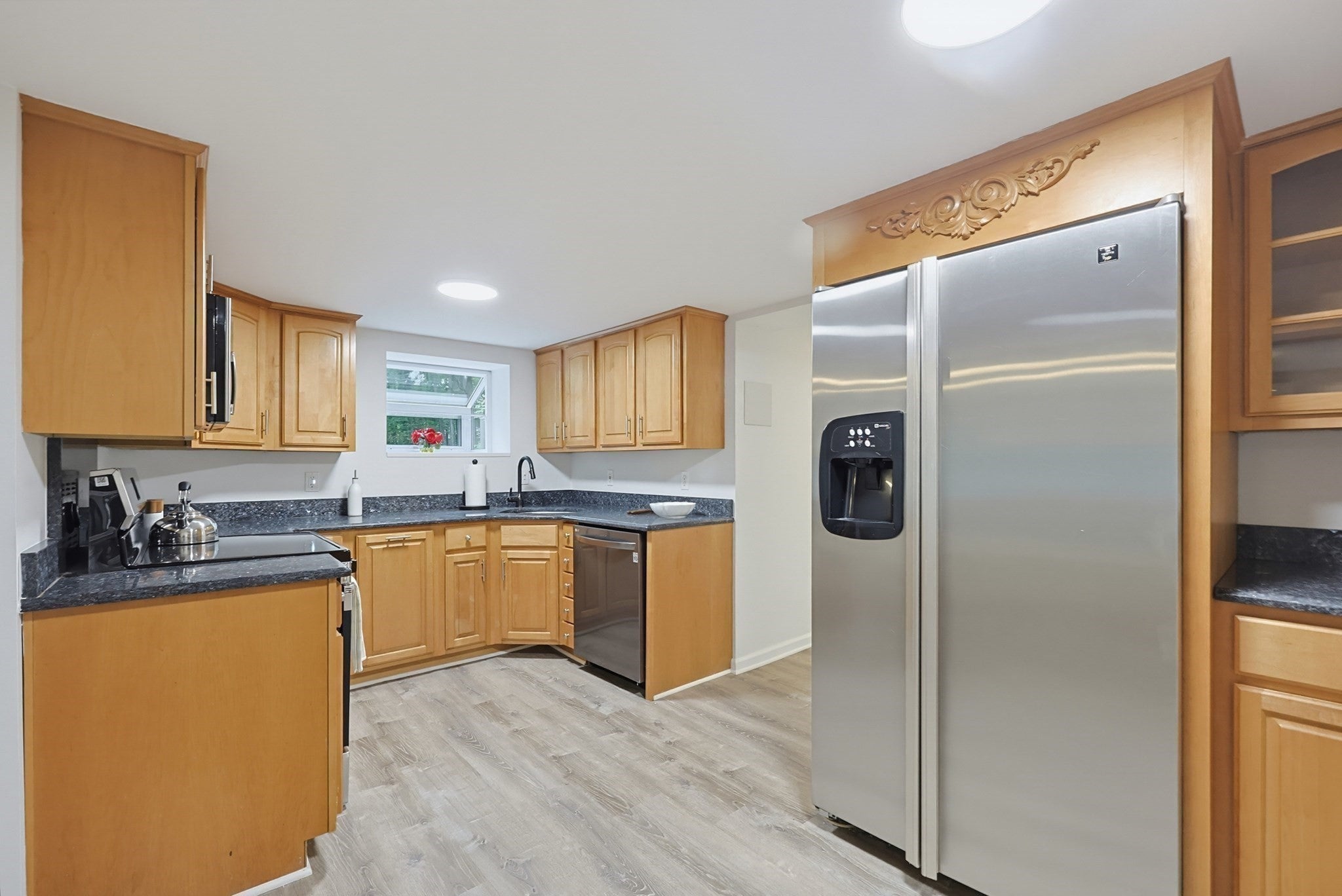 15 Yale Rd, Hopkinton, MA, 15 Yale Rd, Hopkinton, MA Photo #7