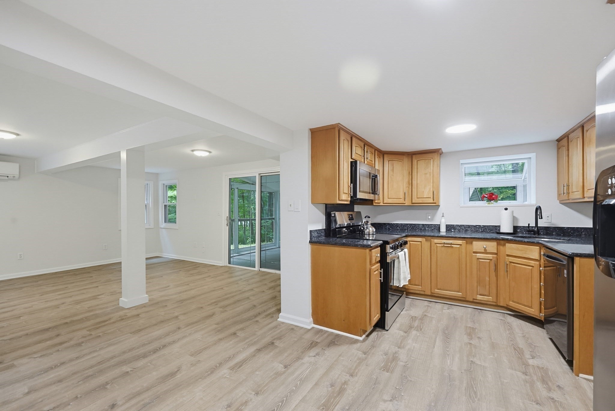 15 Yale Rd, Hopkinton, MA, 15 Yale Rd, Hopkinton, MA Photo #11