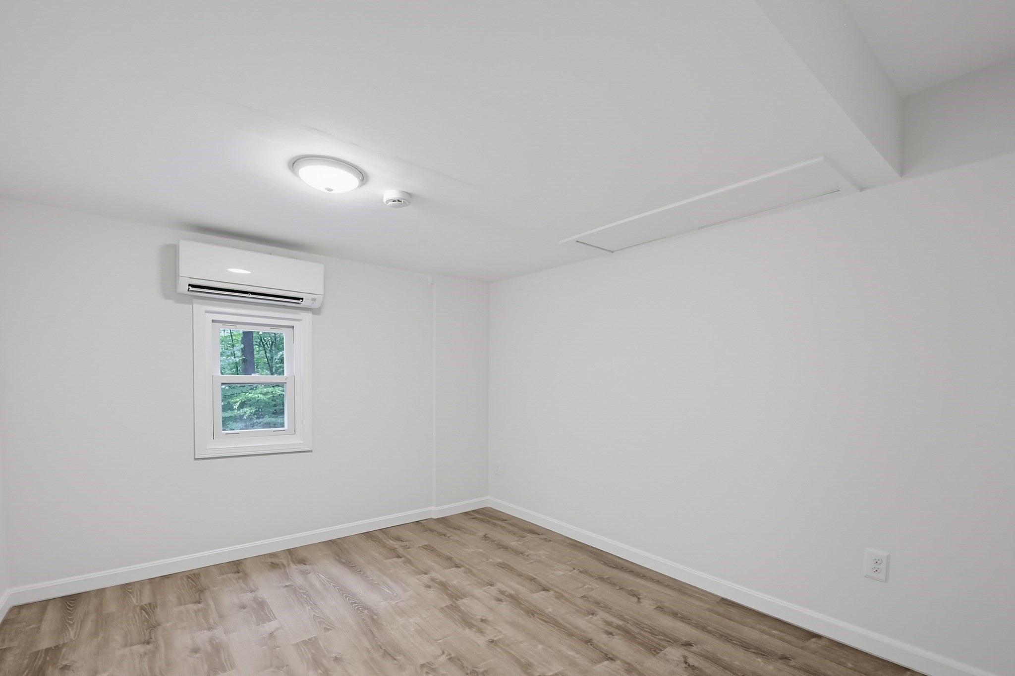 15 Yale Rd, Hopkinton, MA, 15 Yale Rd, Hopkinton, MA Photo #23