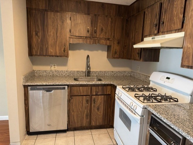305 Pine St #12, Lowell, MA Photo #4