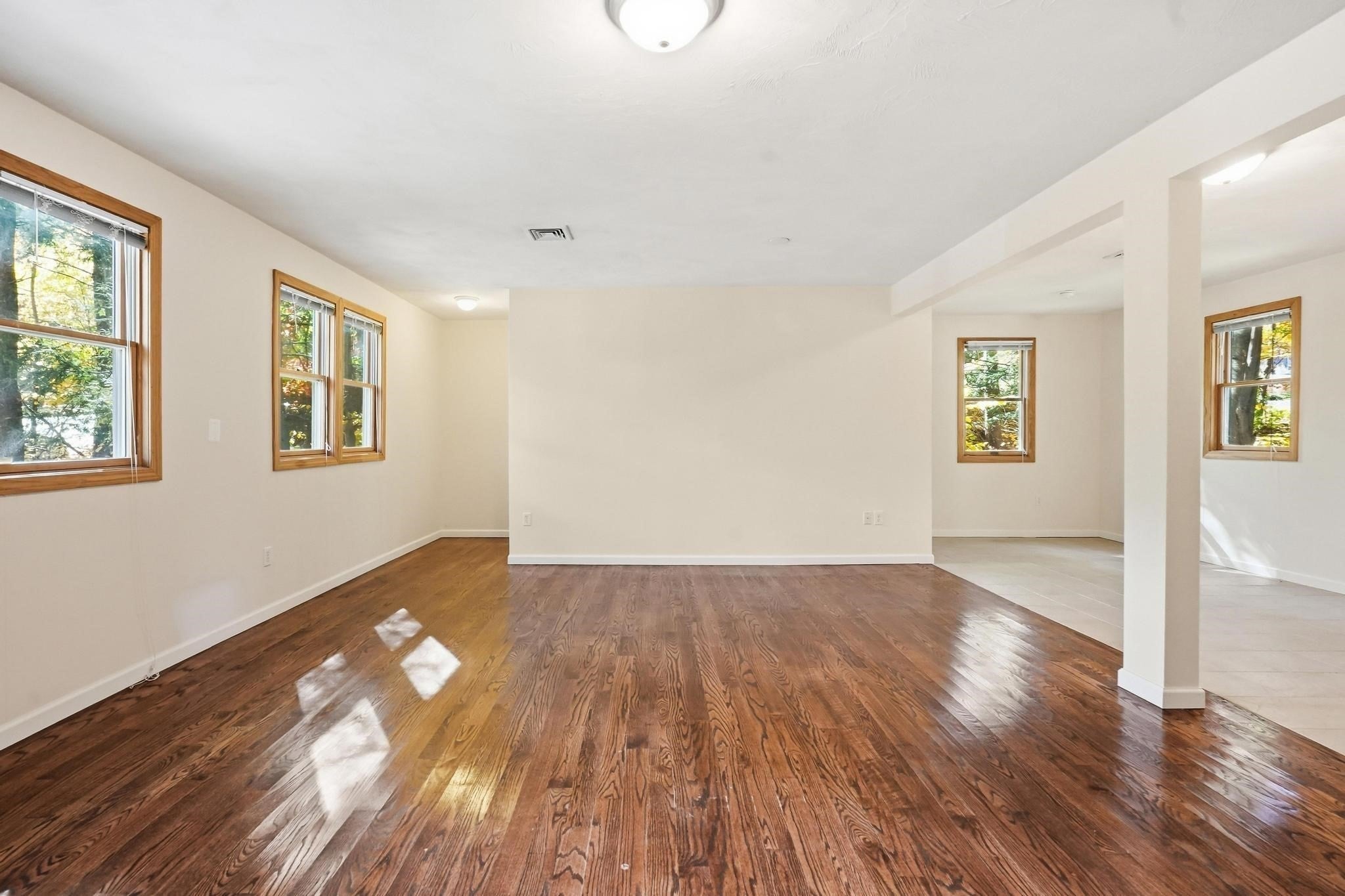 17 Pathwood Ave, Burlington, MA Photo #33