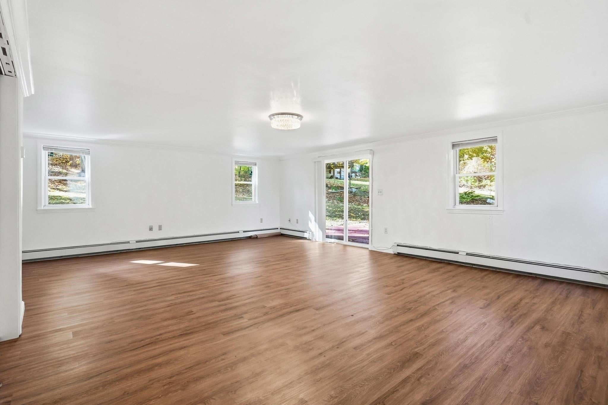 17 Pathwood Ave, Burlington, MA Photo #13