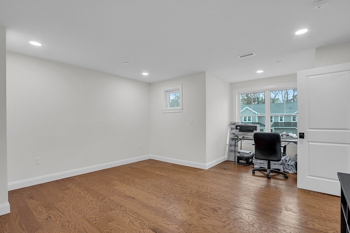 7 East Dexter Avenue #13, Woburn, MA, 7 East Dexter Avenue #13, Woburn, MA Photo #32