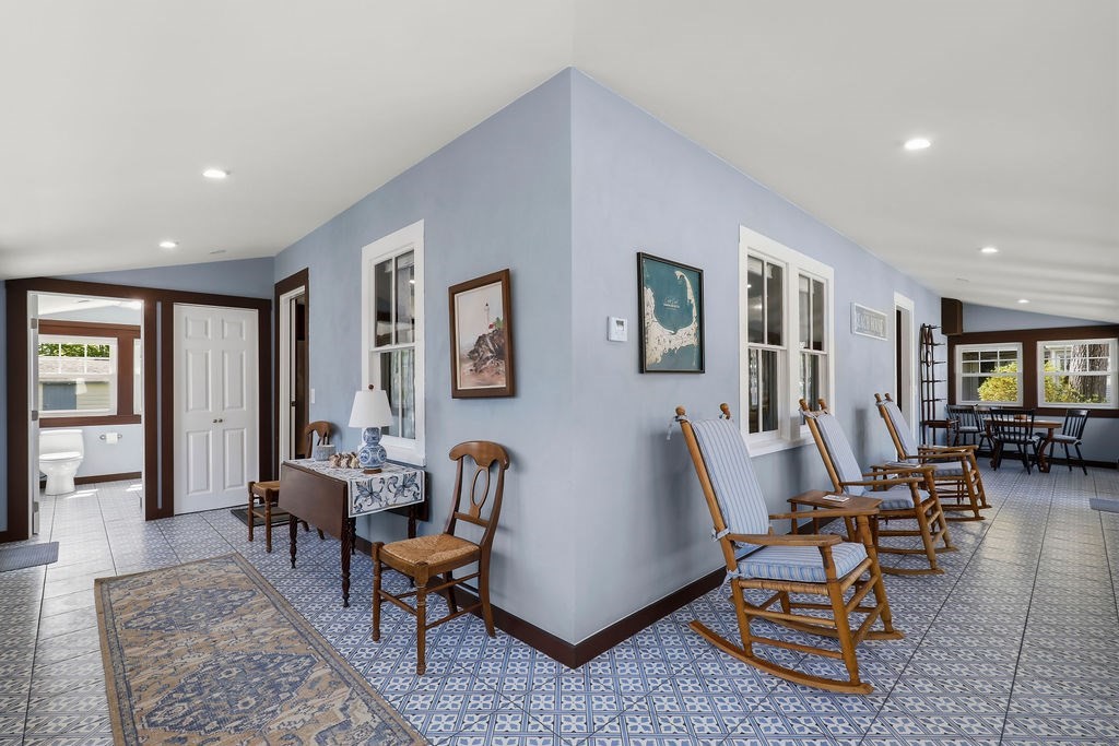 47 Nanumett St