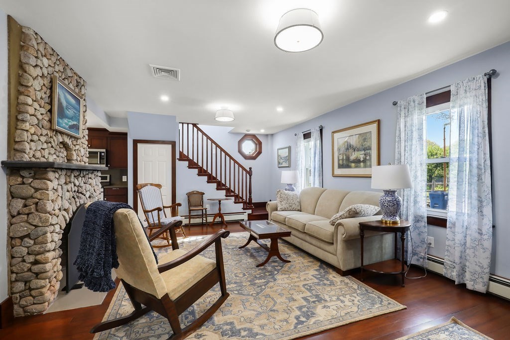 47 Nanumett St