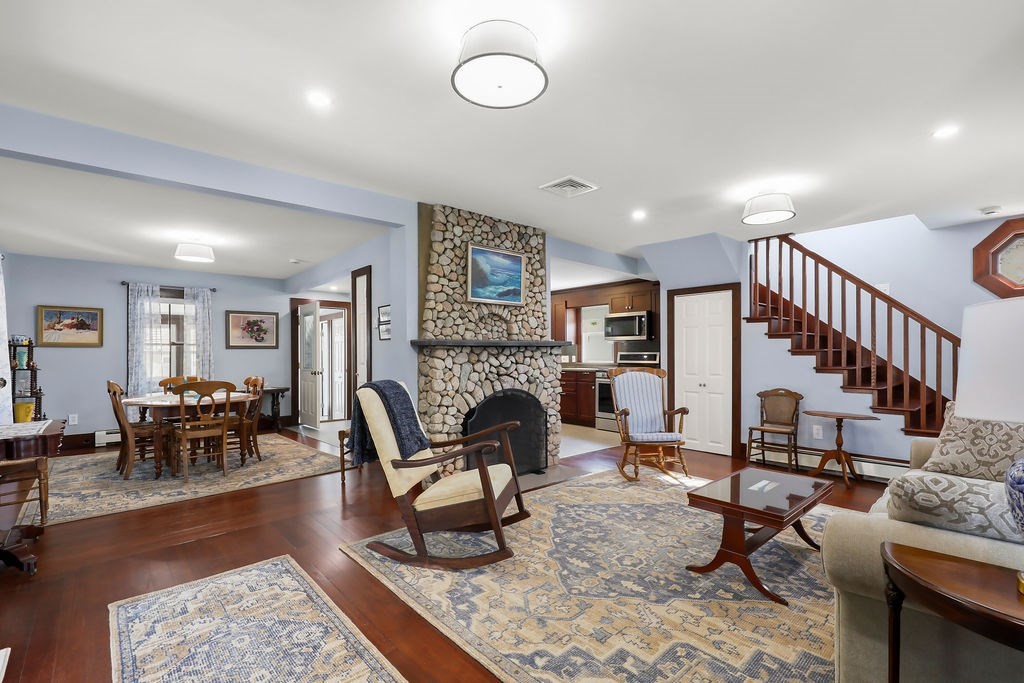 47 Nanumett St