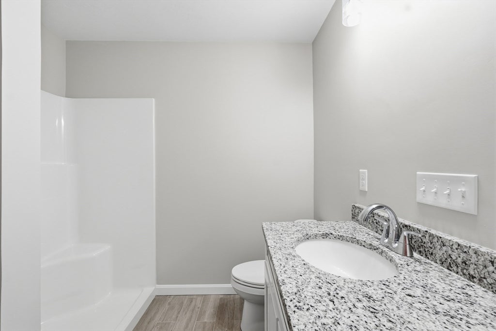 71 Pine St #B, Warren, MA, 71 Pine St #B, Warren, MA Photo #18