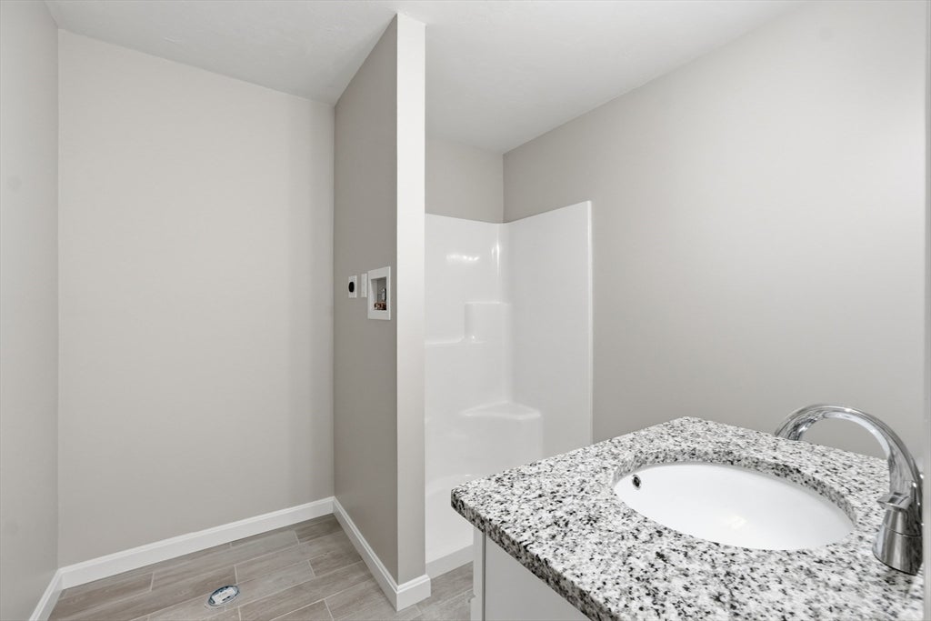 71 Pine St #B, Warren, MA, 71 Pine St #B, Warren, MA Photo #17