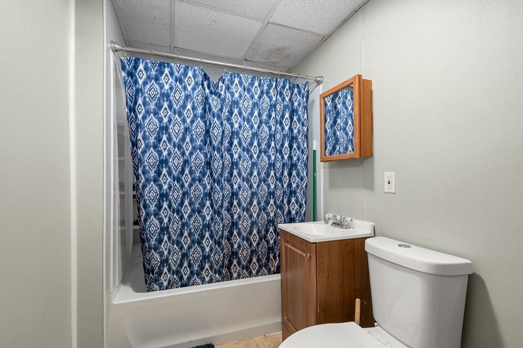102 Sayles Street, Southbridge, MA Photo #33