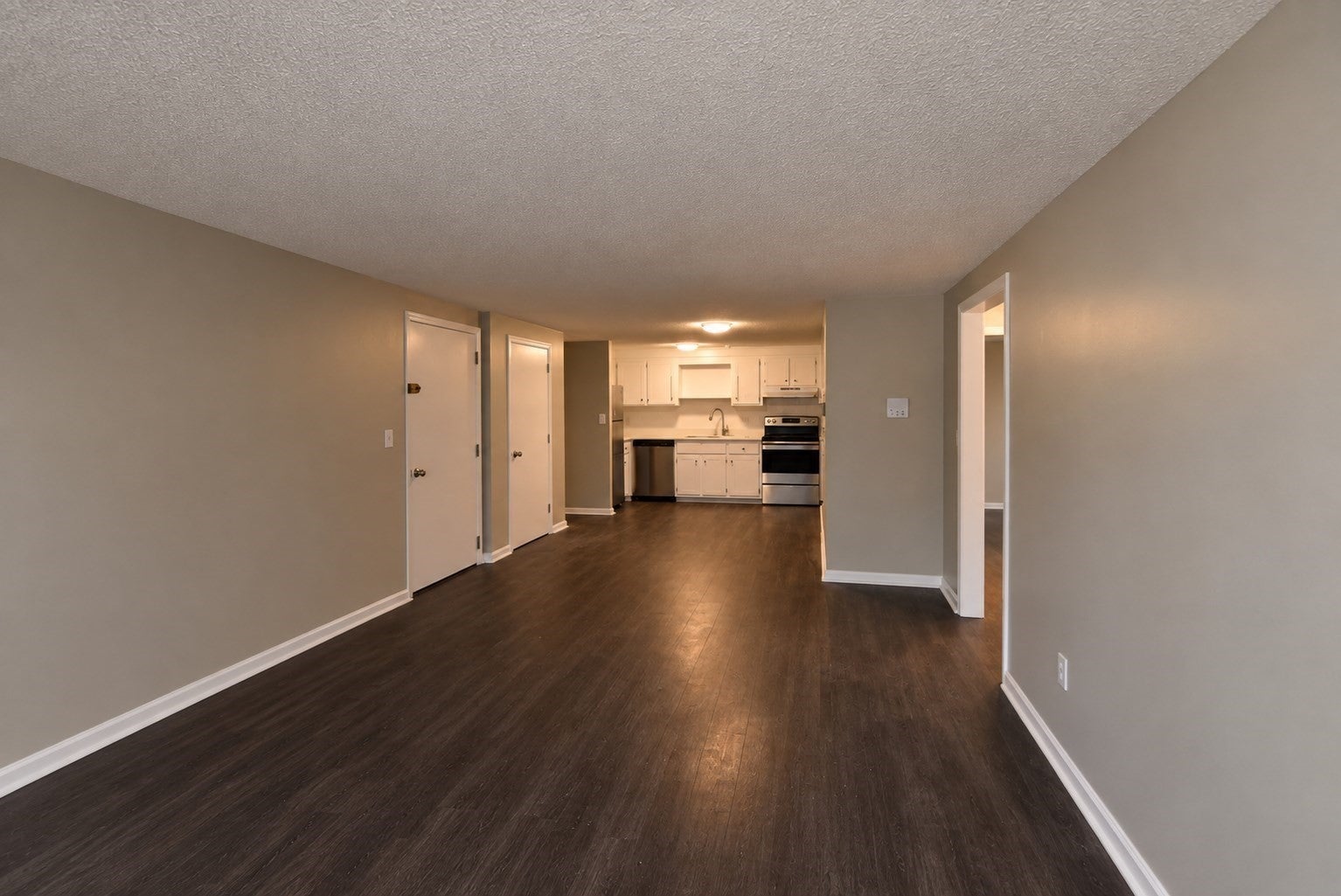 1 Trafalgar Dr #12A, Beverly, MA, 1 Trafalgar Dr #12A, Beverly, MA Photo #1